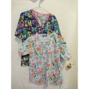 Floral scrub tops set of 2 Butterfly size Small (measurements)